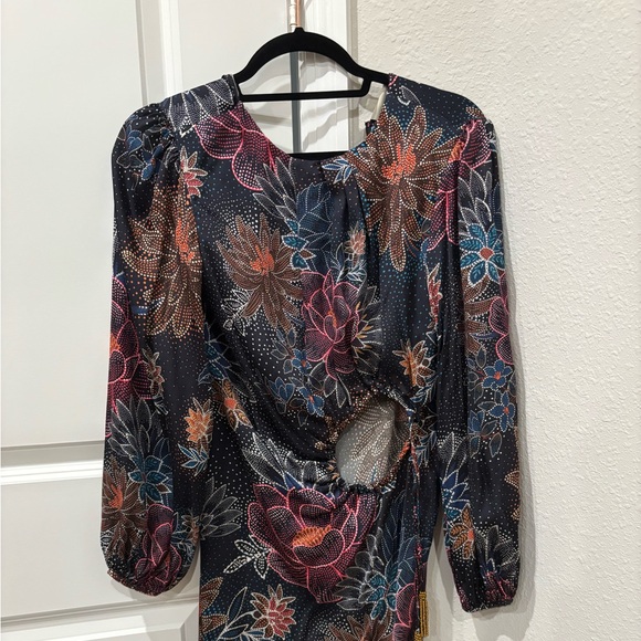 Farm Rio Dress - Picture 1 of 6